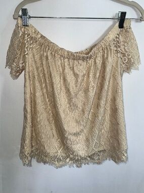 Forever 21 | Cream Lace Off Shoulder Top | S